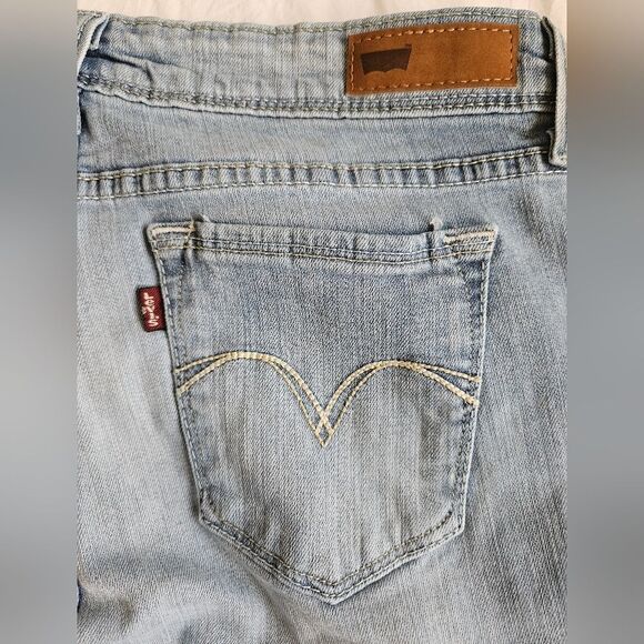 Levi's Jeans Women’s 11/30 (31x31) Demi Curve Low-Rise Bootcut Skinny Blue GUC - Picture 9 of 9